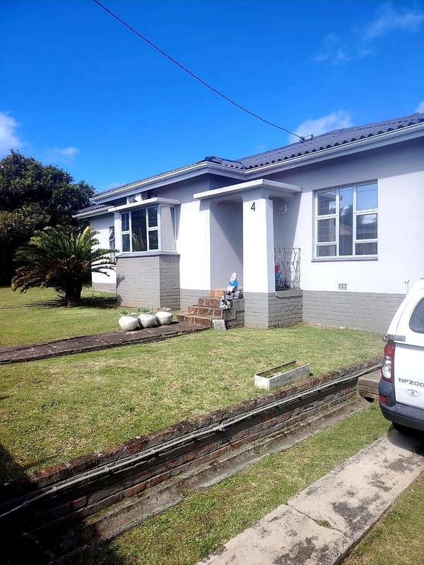 4 Bedroom Property for Sale in Cambridge West Eastern Cape